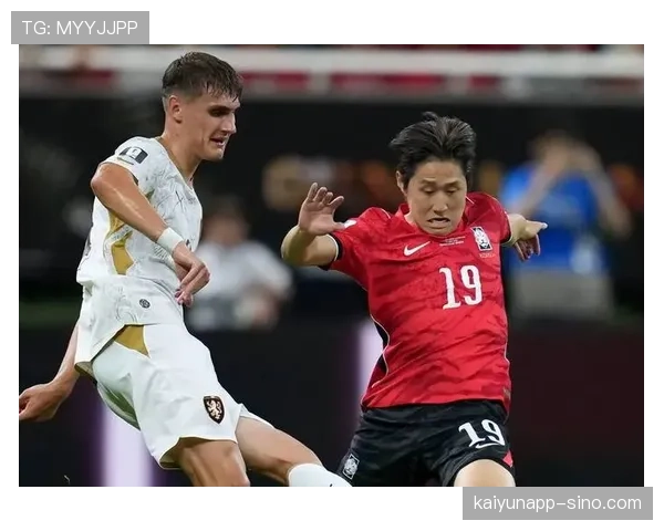韩国队小组赛起伏明显，李刚仁能否接过进攻核心位置